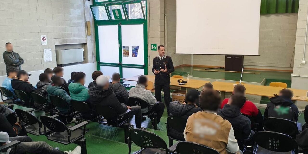 Cultura della Legalità: i Carabinieri di Novi Ligure incontrano gli studenti dell’istituto professionale.
