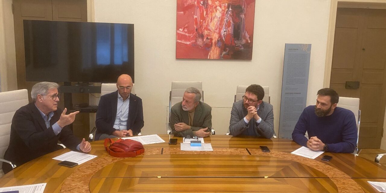 Ripresi i lavori al Parco Castello, avviato il potenziamento dello scolmatore, concluso l’intervento al reparto M del Cimitero