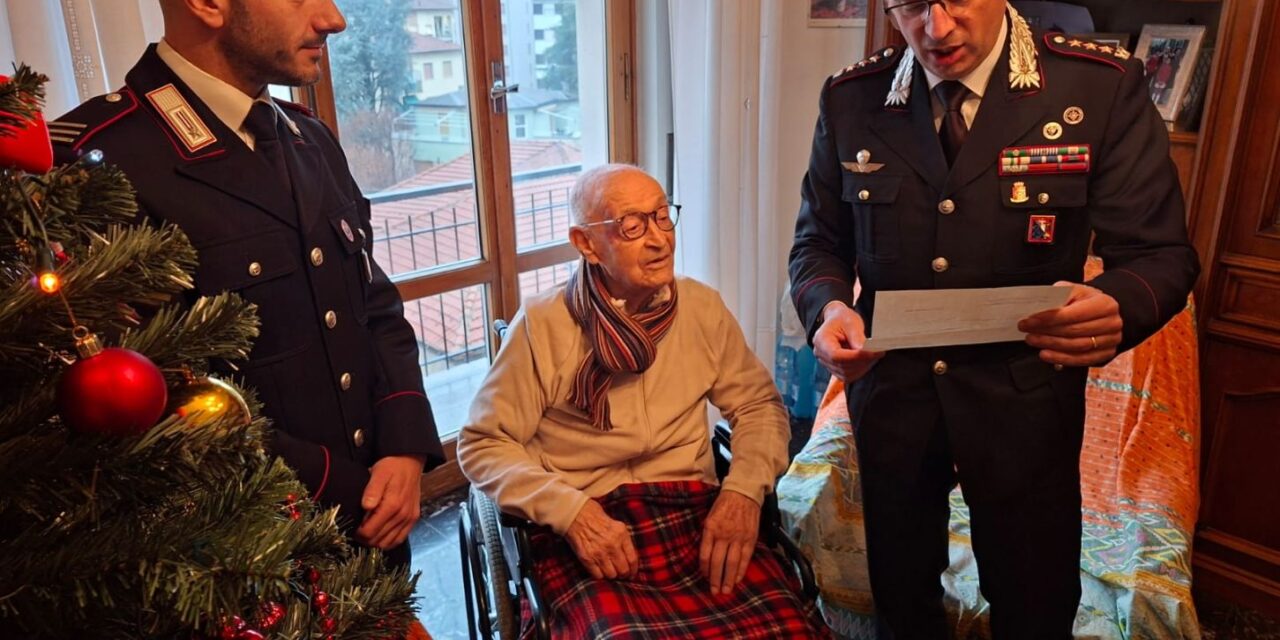 Carabiniere di 102 anni festeggiato a Novi Ligure dall’Arma