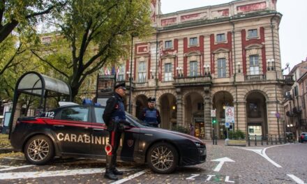 Alessandria, Tenta di incendiare l’auto della ex fidanzata: arrestato dai Carabinieri.
