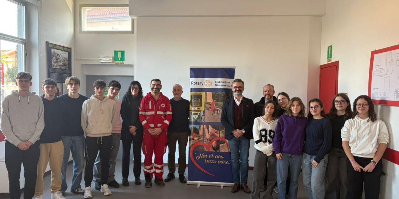 Partiti a Tortona i nuovi corsi per usare i defibrillatori sparsi in città e non solo