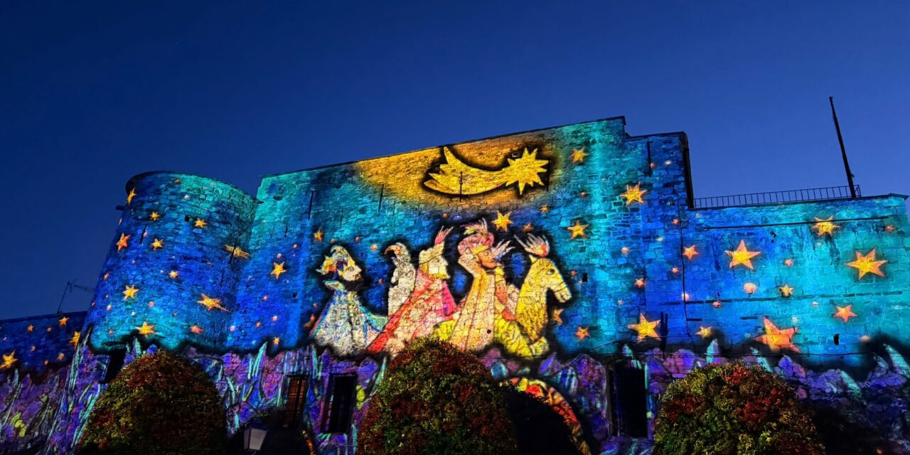 Cervo: grande successo per l’inaugurazione di ‘Luci’ con il primo ‘Christmas Party nel Borgo’. 