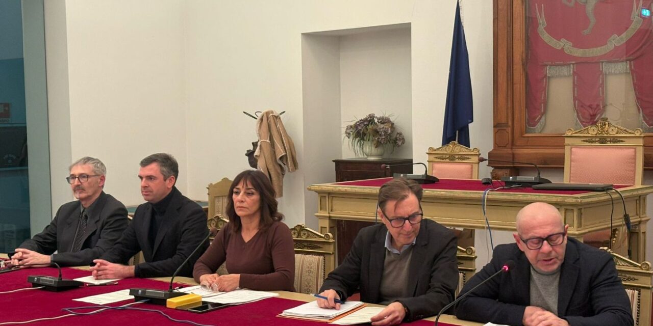 A Tortona la Commissione Urbanistica saluta chi viene e chi va e contiene gli aumenti degli oneri