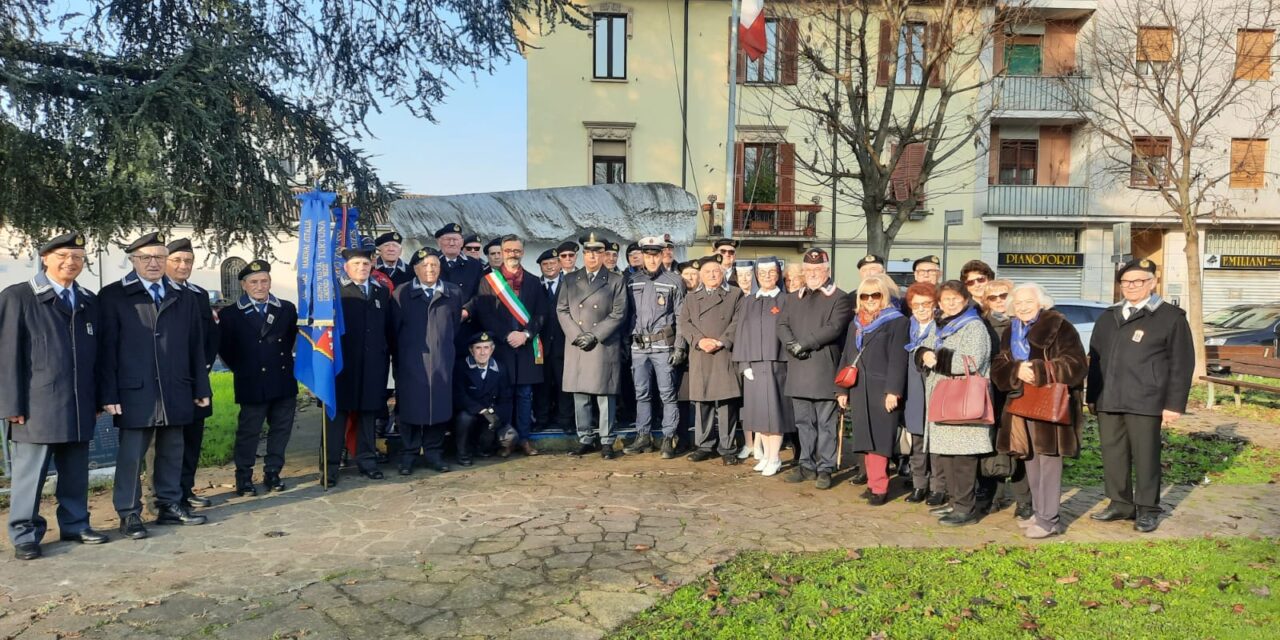 La ricorrenza di Santa Barbara festeggiata a  Tortona da marinai, amministratori e tante gente. Le immagini