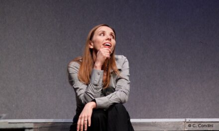 Limiti e opportunità dell’IA tra scienza e arte nell’incontro del 6 febbraio a Diano Marina, con il coinvolgimento di attori, scienziati e pubblico.