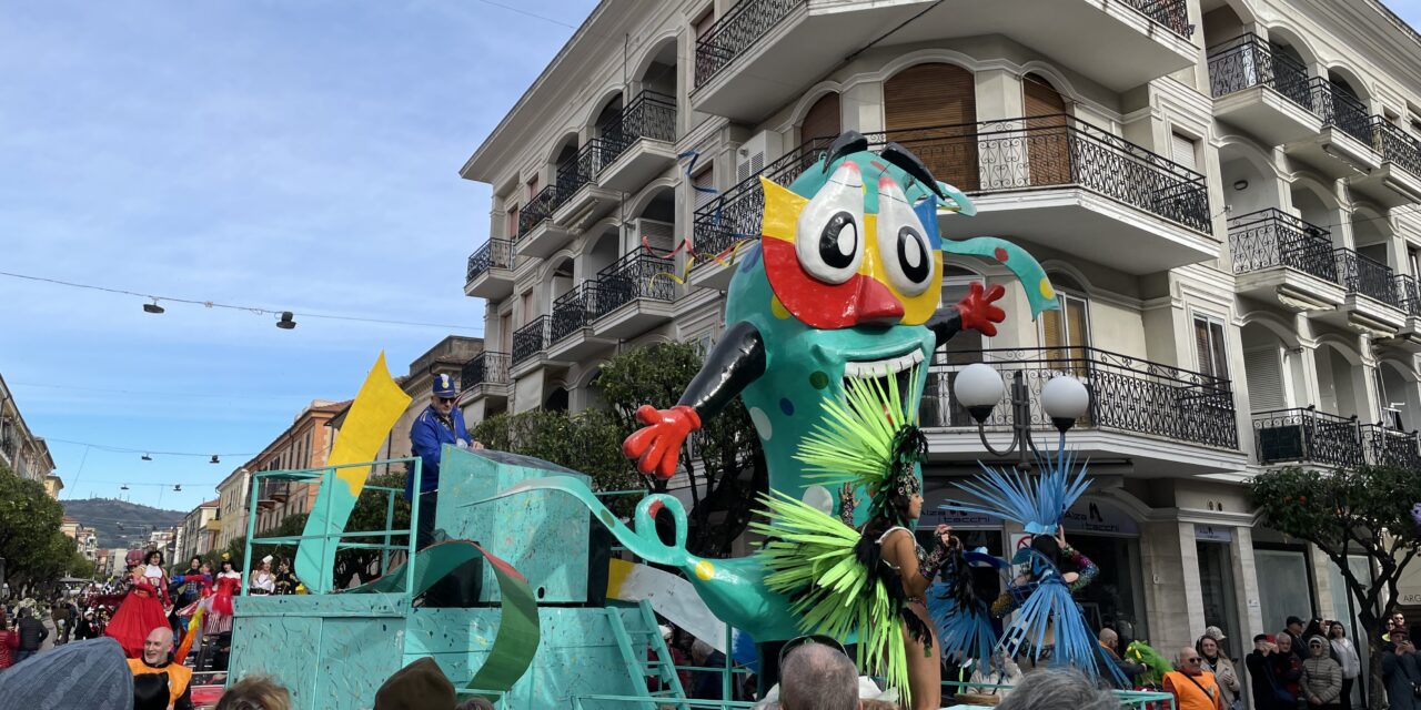 Diano Marina celebra la magia del suo Carnevale in un documentario. L’Assessore Spandre: “Memoria e promozione per la nostra città”