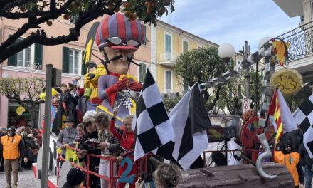 Il Carnevale Dianese 2026 continua sabato con una nuova sfilata dei carri allegorici
