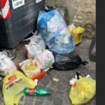 Ancora rifiuti abbandonati in centro a Tortona: Gestione Ambiente deve intervenire perché così non va