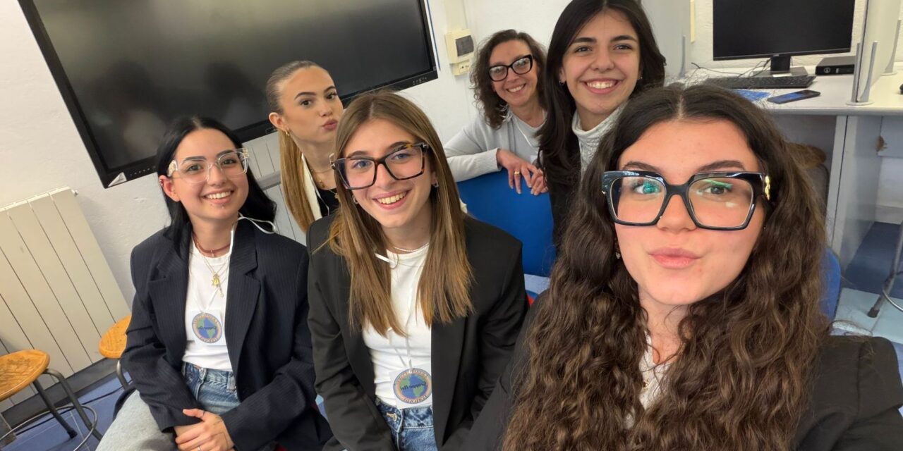 Tortona, Stefania, Emily, Beatrice, Giulia, Alessia e Simona contro il bullismo. Ecco cos’hanno fatto!