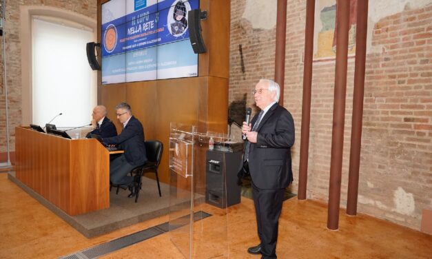 la Fondazione di Alessandria vara un progetto di sicurezza per famiglie, studenti e docenti contro le trappole cibernetiche