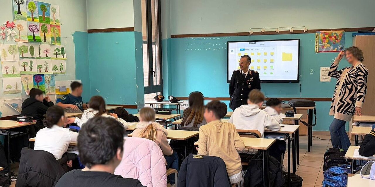 Prevenzione nelle scuole a Sale: prosegue l’impegno dei Carabinieri con i più giovani.