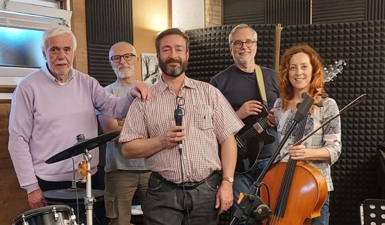 Diano Castello festeggia la Donna con la musica di De Andrè