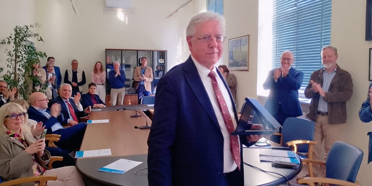 L’ASL AL ha conferito il titolo di Primario Emerito al Prof. Mauro Fioretto