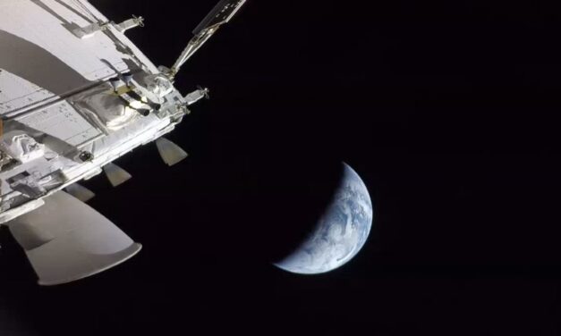 Diano Marina accende i riflettori sullo spazio con “Artemis.6 Frammenti di Luna” un viaggio tra arte e scienza