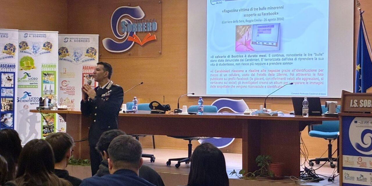 NAS tra i banchi di scuola: i Carabinieri di Casale incontrano gli studenti sui temi dell’igiene, della sicurezza alimentare e del doping.