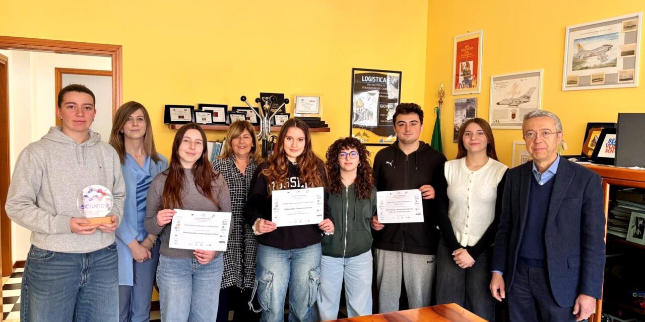 Tortona celebra il talento e l’innovazione dei suoi studenti: doppia vittoria alla finale del concorso FAST