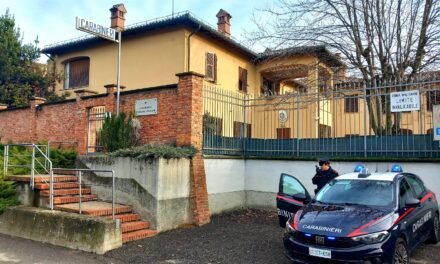 Guida lo scuolabus pieno di bambini palesemente ubriaco. E’ accaduto a Pozzolo Formigaro
