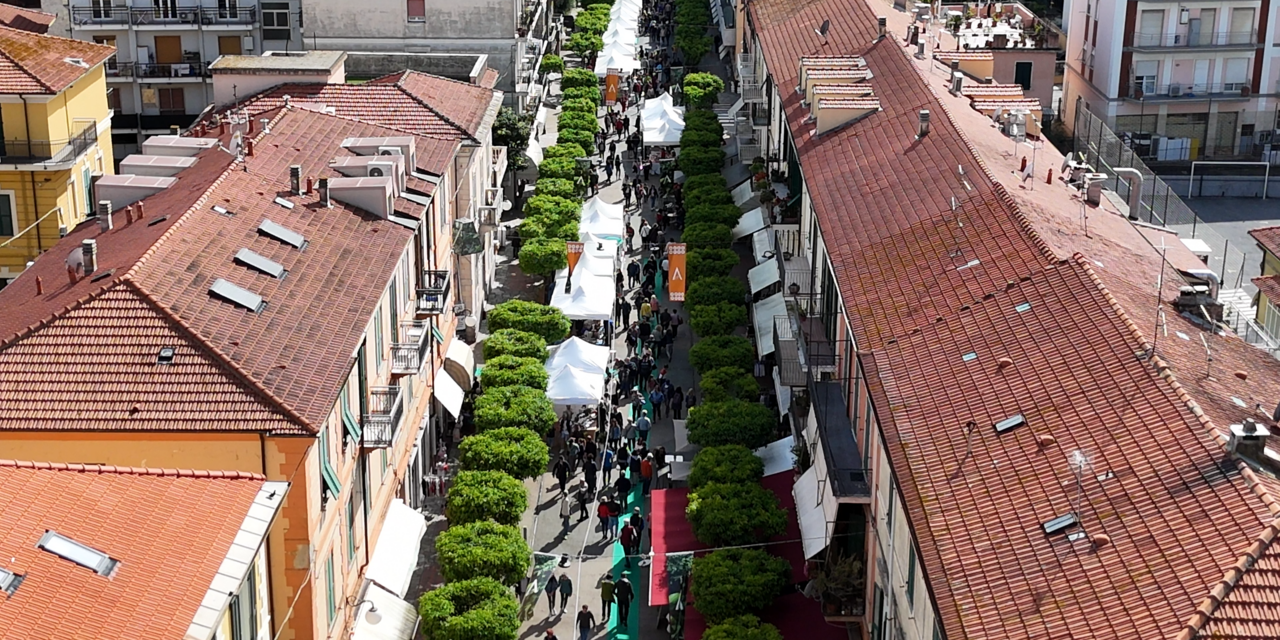 A Diano Marina tra un mese c’è Aromatica con Irene Volpe, Giorgio Mastrota, Oscar Farinetti e…