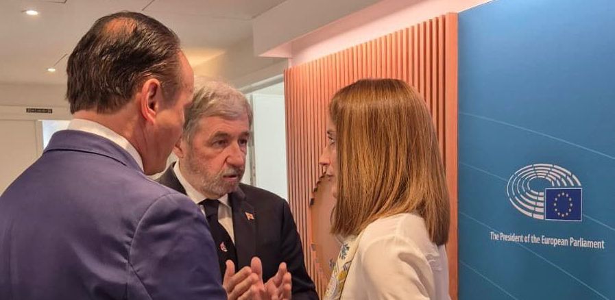 I GOVERNATORI BUCCI E CIRIO INCONTRANO LA PRESIDENTE DEL PARLAMENTO EUROPEO METSOLA