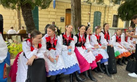 Domani, giovedì, a Diano Marina seconda giornata del “Festival del Folclore”