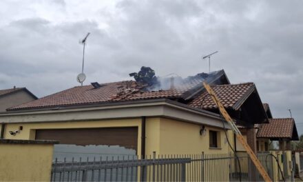 Incendio in questa casa a Viguzzolo, intervengono i Vigili del Fuoco di Tortona e…