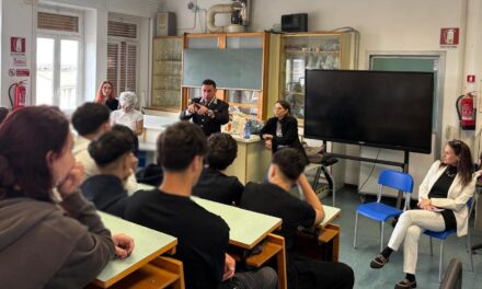 Contrasto alla violenza di genere, incontro formativo al liceo Peano di Tortona con i Carabinieri.