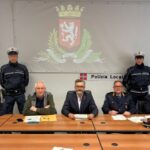 Automobilisti di Tortona sempre più indisciplinati entrano nell’area pedonale e scattano le multe