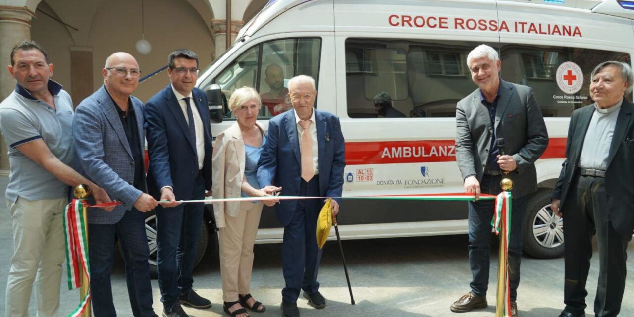 Croce Rossa Alessandria, nuova ambulanza donata dalla Fondazione Cassa di Risparmio di Alessandria