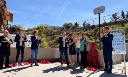 Inauguratala nuova piazza a San Lorenzo al mare