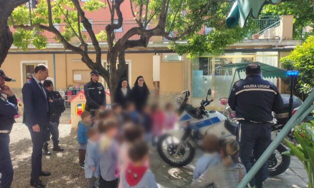 Partito il ciclo di incontri di educazione stradale nelle scuole di Diano Marina con la Polizia Locale