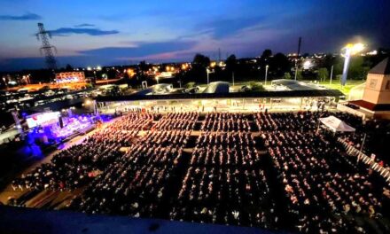 “Love for Music – Music for Love”: comicità e grande musica a Tortona per sostenere l’Associazione Enrico Cucchi