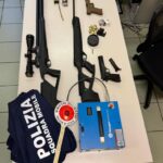 La Polizia di Alessandria arresta un uomo trovato in possesso di una pistola rubata e di una carabina.