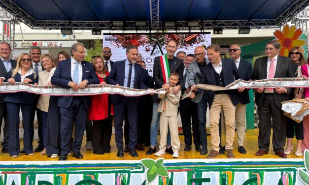 Inaugurata Aromatica, pienone sin dal mattino di oggi