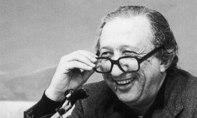 Casale Monferrato omaggia un grande educatore: i giardini “Ex Cova” intitolati a Don Luigi Giussani