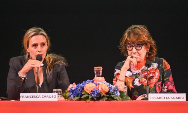 La Milanesiana arriva ad Alessandria: un grande omaggio a Umberto Eco e a “Il nome della rosa”