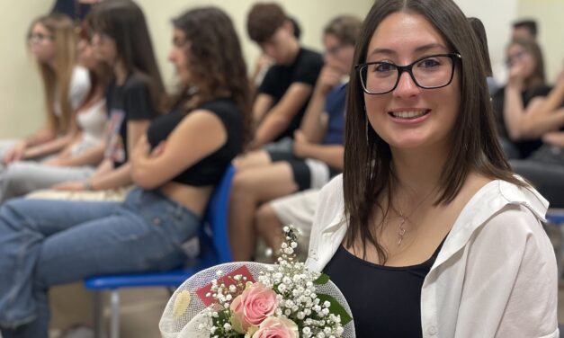 La Tortonese Nadia Conti del Liceo Peano vince una borsa di studio dello ZONTA CLUB di Alessandria