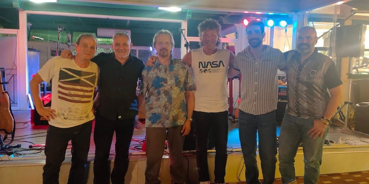 A Diano Marina suona il mito dei Dire Straits: i Solid Rockers aprono il 15° EMD Festival
