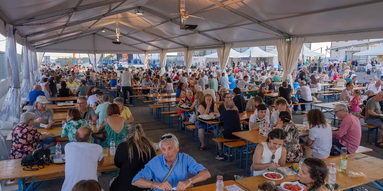 Ineja 2026, la Festa di San Giovanni entra nel vivo: fiera sul mare, danza e prelibatezze nel terzo giorno a Imperia