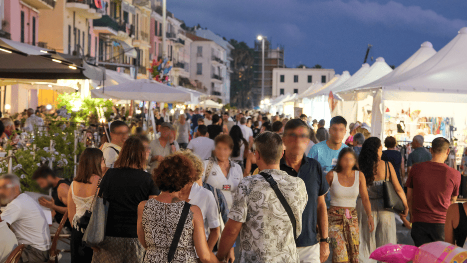 Imperia, ritorna lo shopping in Calata Cuneo: dall’artigianato ai sapori, al via MercantIneja