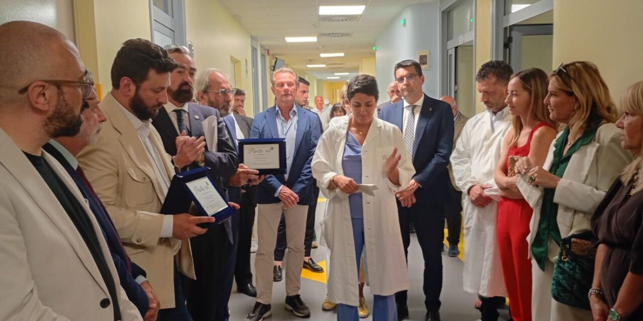 Grande partecipazione a Novi Ligure per l’inaugurazione del progetto “Panta Rei – Stanza del Sollievo”: l’umanizzazione delle cure entra in Pronto Soccorso