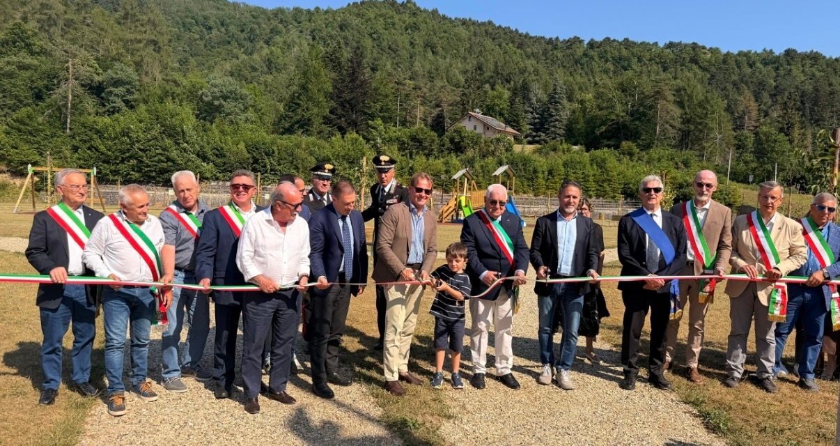 Rigenerazione urbana a Pornassio: inaugurato il nuovo centro sportivo multifunzionale al Colle di Nava