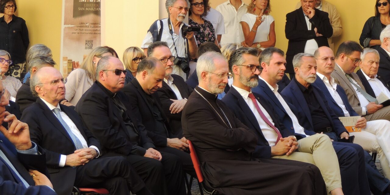 I 130 anni de “Il Popolo”: grande successo a Tortona per il convegno con le grandi firme del giornalismo