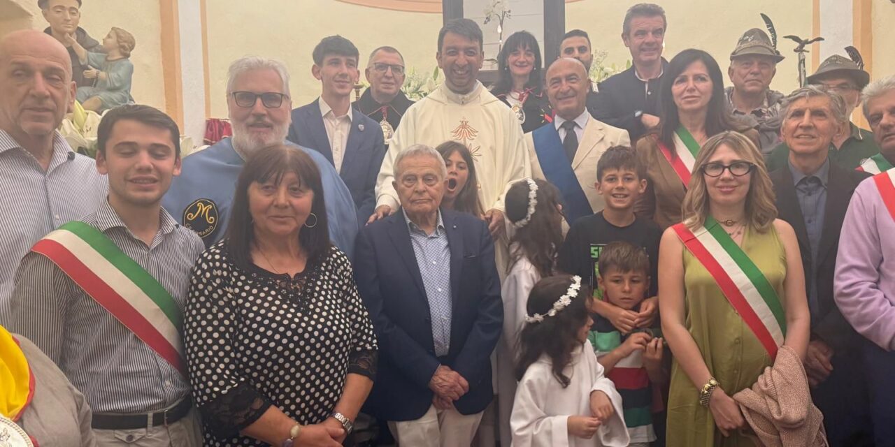 Alla frazione di Remeneglia di Fabbrica Curone è stata celebrata la Festa di Sant Antonio da Padova, Patrono dell Oratorio a lui dedicato.