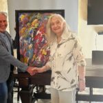 Arte e generosità a Tortona: il Comune ringrazia Isa Stella per la donazione dopo il successo della sua mostra