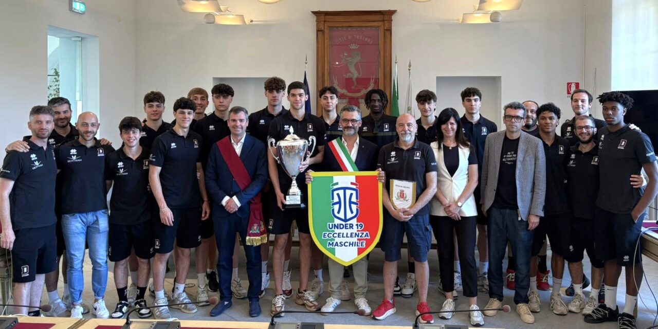 Tortona sul tetto d’Italia: l’Amministrazione accoglie e ringrazia i ragazzi del Derthona Basket per lo storico scudetto