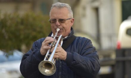 Ventimiglia, massima onorificenza cittadina al Maestro Franco Cocco: una vita per la musica e il sociale