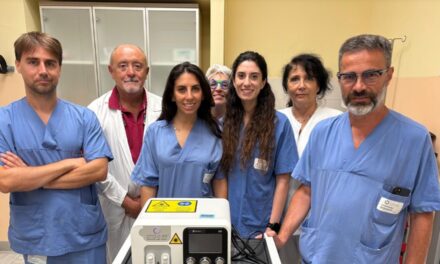 Alessandria, l’Ospedale si dota di un nuovo laser per la cura del glaucoma grazie alla donazione di Trust Leonora