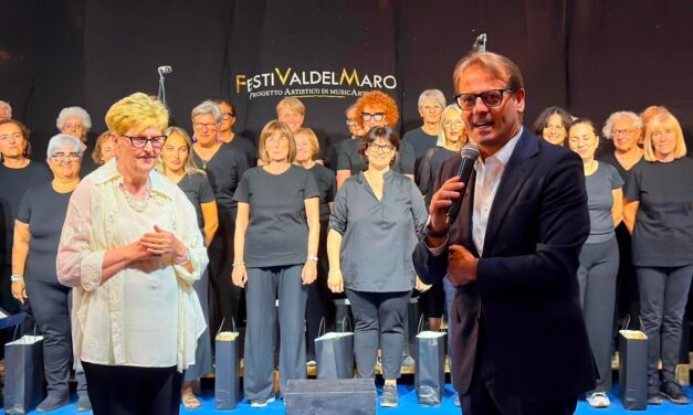 Successo a Borgomaro per il concerto d’apertura del FestiValdelmaro. Scajola: “Appuntamento di riferimento per l’entroterra”