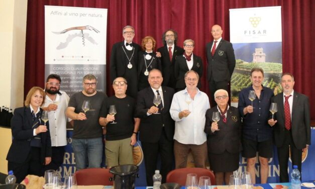 Un weekend di eccellenze a Diano Castello: torna il Premio Vermentino tra degustazioni e la “Festa in Ciassa”