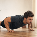 Esercizi calisthenics: come allenare forza, controllo e mobilità usando il peso del corpo